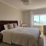 Lägenhet Sea View, 2 Bedroom Terrace & Garage In Sao Domingos | By Airnest São Domingos de Rana