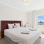 Sea View, 2 Bedroom Terrace & Garage In Sao Domingos | By Airnest Lägenhet *