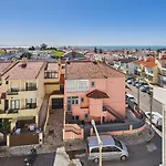 Sea View, 2 Bedroom Terrace & Garage In Sao Domingos | By Airnest Lägenhet *