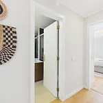 Sea View, 2 Bedroom Terrace & Garage In Sao Domingos | By Airnest São Domingos de Rana