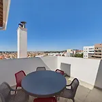 Sea View, 2 Bedroom Terrace & Garage In Sao Domingos | By Airnest São Domingos de Rana