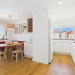 Sea View, 2 Bedroom Terrace & Garage In Sao Domingos | By Airnest Lägenhet *