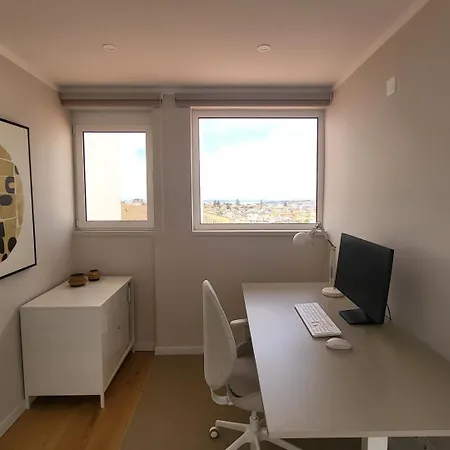Sea View, 2 Bedroom Terrace & Garage In Sao Domingos | By Airnest * São Domingos de Rana