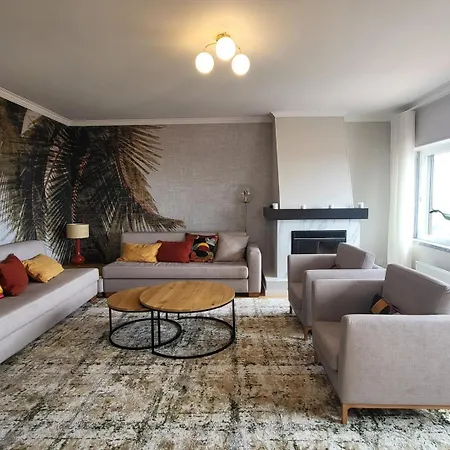 Appartamento Sea View, 2 Bedroom Terrace & Garage In Sao Domingos | By Airnest São Domingos de Rana