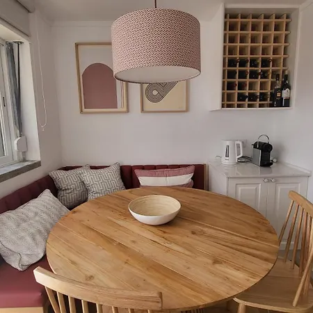 Appartamento Sea View, 2 Bedroom Terrace & Garage In Sao Domingos | By Airnest São Domingos de Rana
