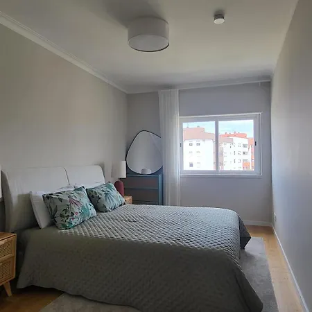 Sea View, 2 Bedroom Terrace & Garage In Sao Domingos | By Airnest Apartmán São Domingos de Rana