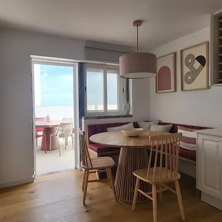Sea View, 2 Bedroom Terrace & Garage In Sao Domingos | By Airnest Apartmán *