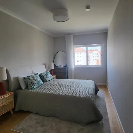 Sea View, 2 Bedroom Terrace & Garage In Sao Domingos | By Airnest * São Domingos de Rana