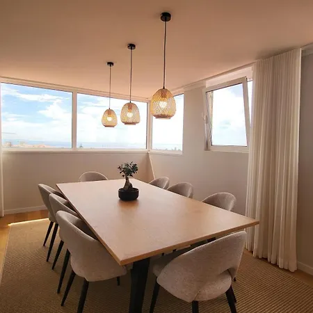 Sea View, 2 Bedroom Terrace & Garage In Sao Domingos | By Airnest São Domingos de Rana