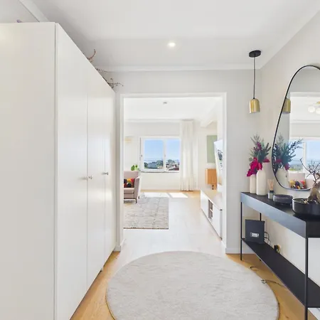Sea View, 2 Bedroom Terrace & Garage In Sao Domingos | By Airnest São Domingos de Rana