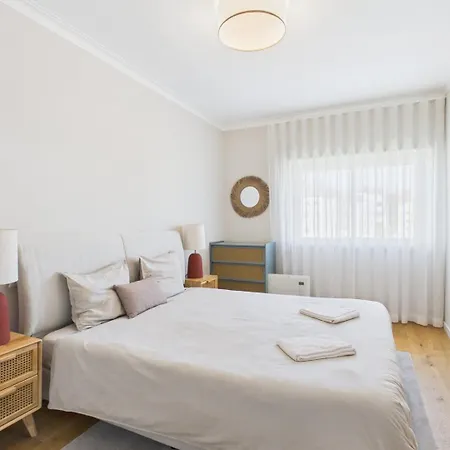 Lejlighed Sea View, 2 Bedroom Terrace & Garage In Sao Domingos | By Airnest *