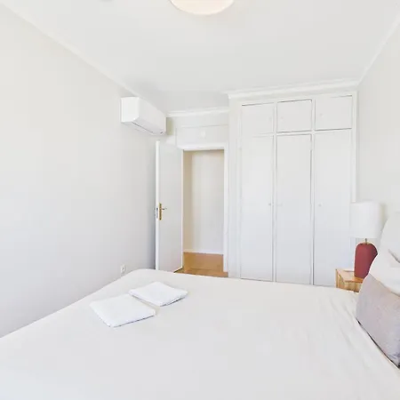 Sea View, 2 Bedroom Terrace & Garage In Sao Domingos | By Airnest