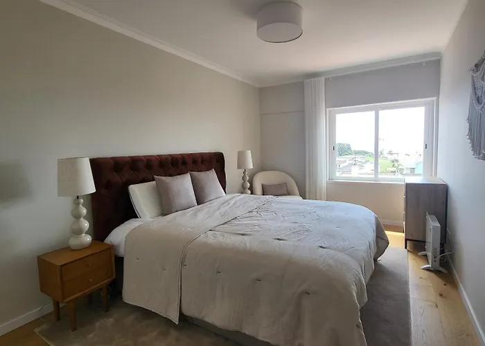 Lejlighed Sea View, 2 Bedroom Terrace & Garage In Sao Domingos | By Airnest