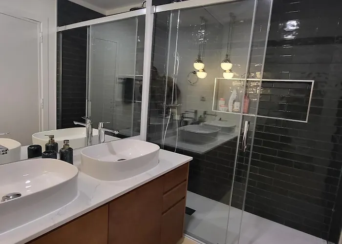 Sea View, 2 Bedroom Terrace & Garage In Sao Domingos | By Airnest Appartement