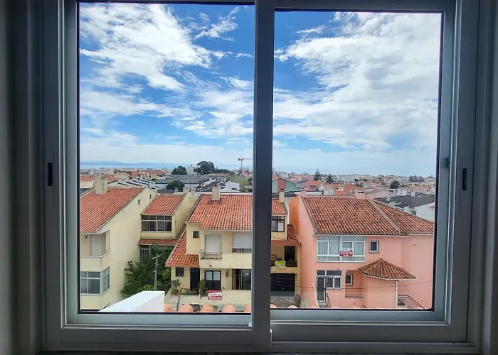 Sea View, 2 Bedroom Terrace & Garage In Sao Domingos | By Airnest * São Domingos de Rana