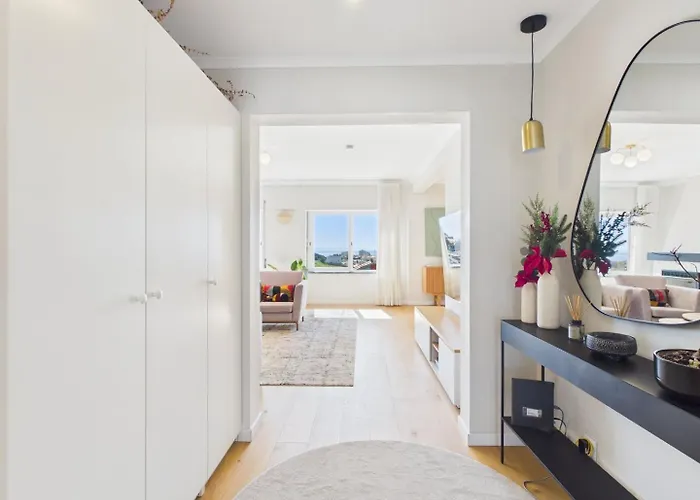شقة Sea View, 2 Bedroom Terrace & Garage In Sao Domingos | By Airnest *