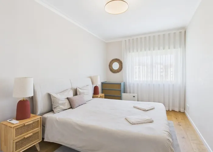 شقة Sea View, 2 Bedroom Terrace & Garage In Sao Domingos | By Airnest *