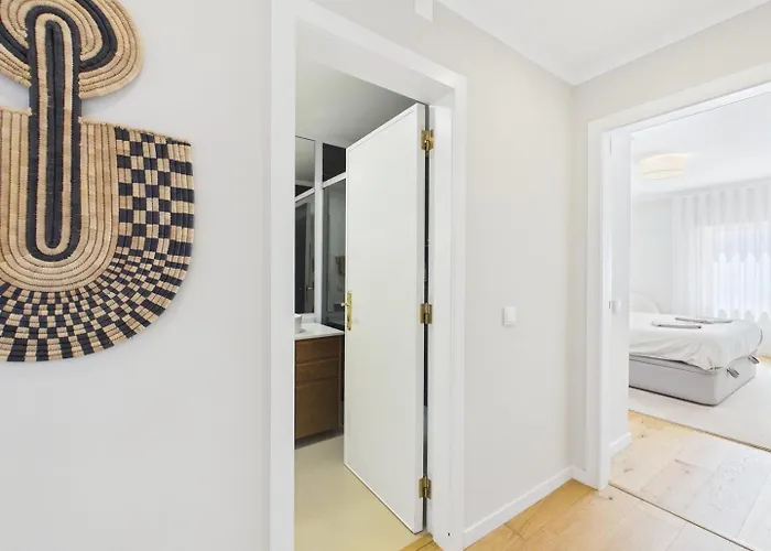 Sea View, 2 Bedroom Terrace & Garage In Sao Domingos | By Airnest São Domingos de Rana