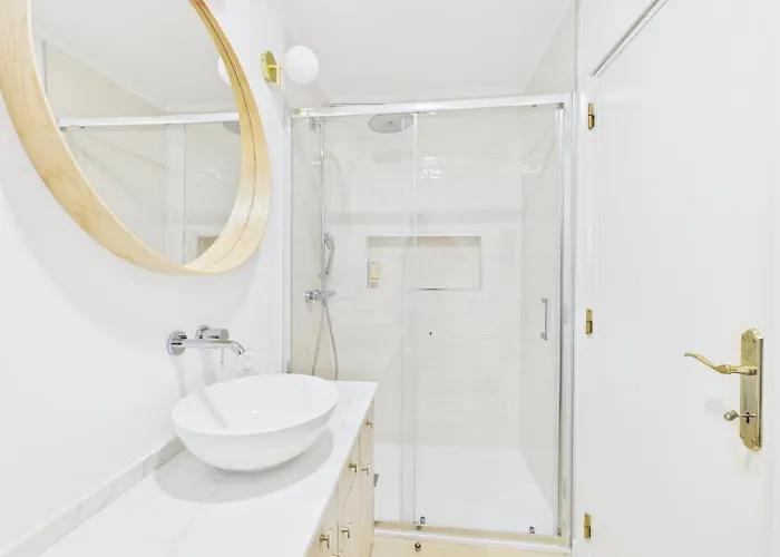 Sea View, 2 Bedroom Terrace & Garage In Sao Domingos | By Airnest São Domingos de Rana